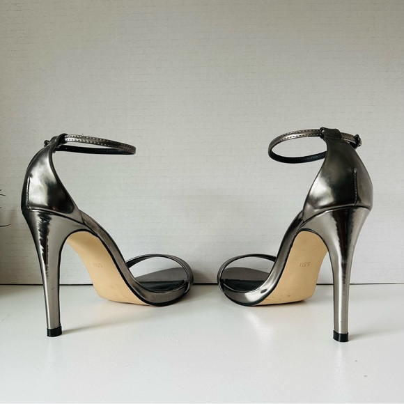 Steve Madden Sexy Metallic High Heeled Sandals - Picture 6 of 11